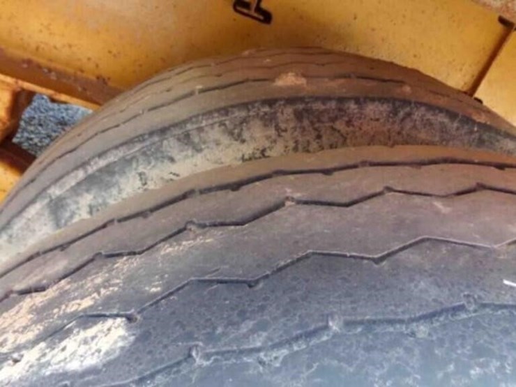 1998-neville-trailer-image-8