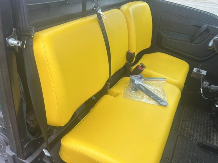 2020-john-deere-2020-image-47