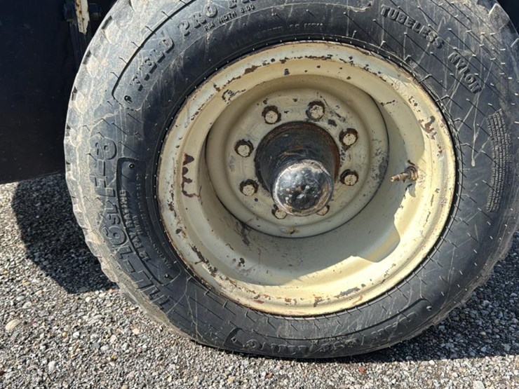 john-deere-4039-image-24