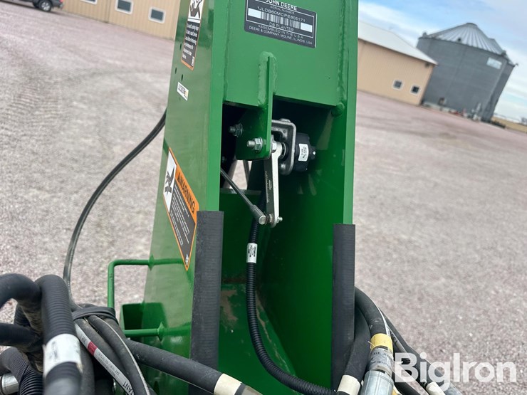 2024-john-deere-db60-image-9