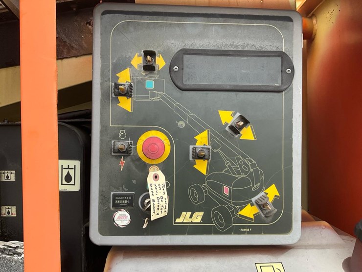 2002-jlg-601s-image-36