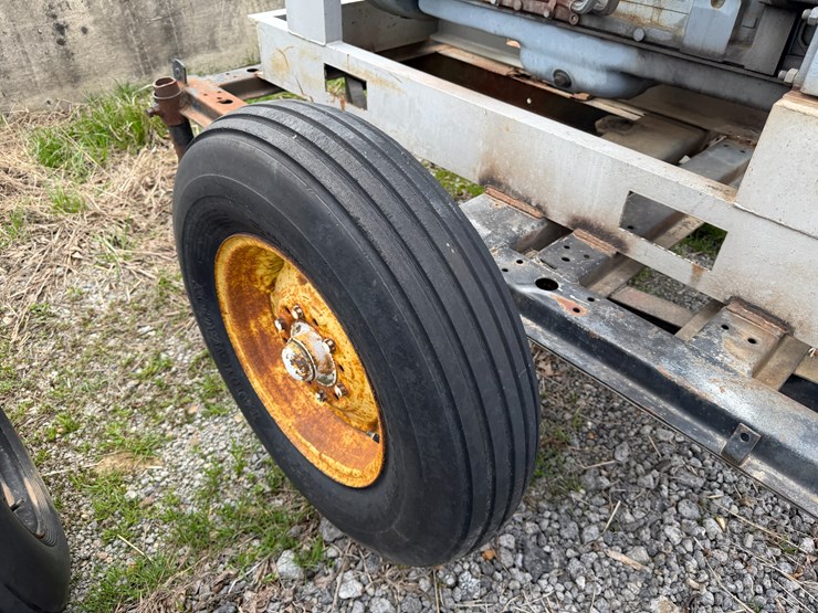 #40998-•-2021-deutz-f6l912g229-6-cyl-power-unit-w/-trailer-image-8