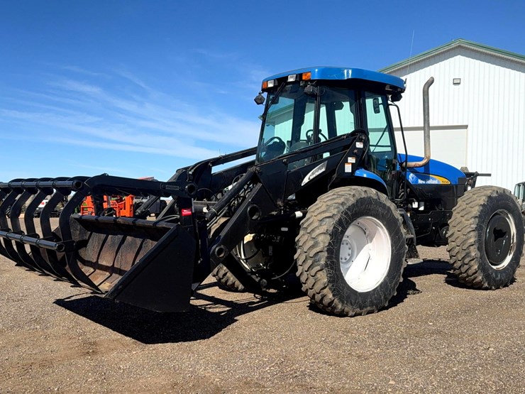 2007-new-holland-tv145-image-1