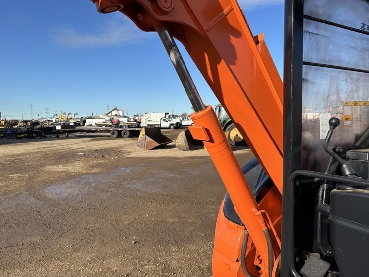 mitsubishi-mm30sr-image-17