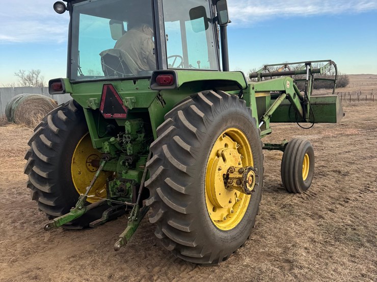 john-deere-4430-image-5