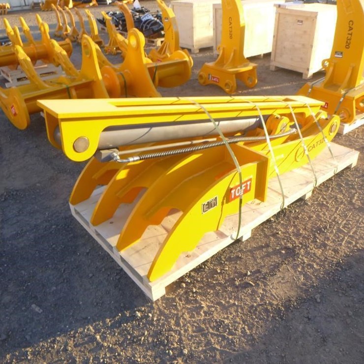 CATERPILLAR 320