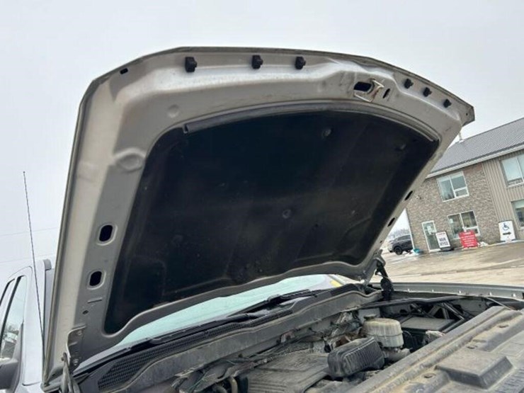 2018-chevrolet-silverado-2500hd-image-54