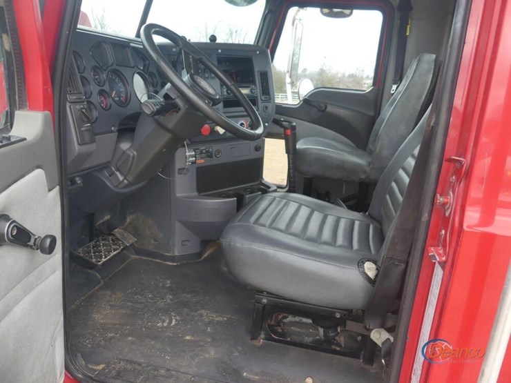 2012-mack-chu613-truck-tractor,-s/n-1m1an09y9cm008352:-mack-mp8-eng.,-eaton-13-sp.,-wet-line,-air-brakes,-air-ride-cab,-camelback-susp.,-sliding-5th-wheel,-dual-stacks,-24.5-tires,-59k-mi.-image-16