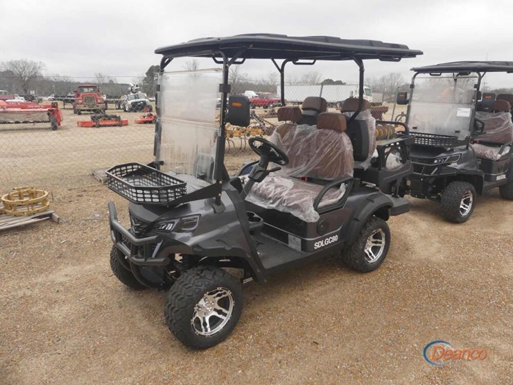 irgc80-electric-golf-cart,-s/n-lq202500967-(no-title):-canopy,-windshield,-60-volt,-rear-seat,-bluetooth-radio,-backup-camera,-turn-signals,-alum.-wheels,-on-board-charger,-no-charging-cord-image-8