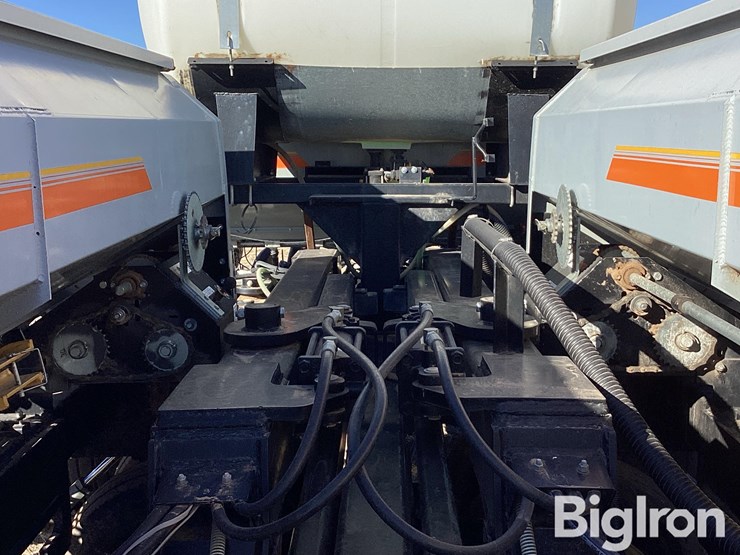 crustbuster-4740ap-dd48x10-box-grain-drill-image-15