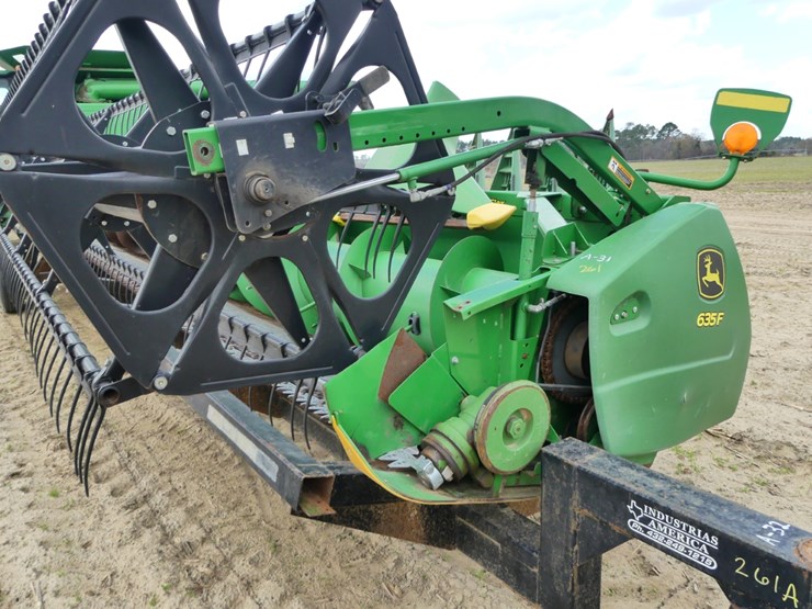 john-deere-635f-image-12