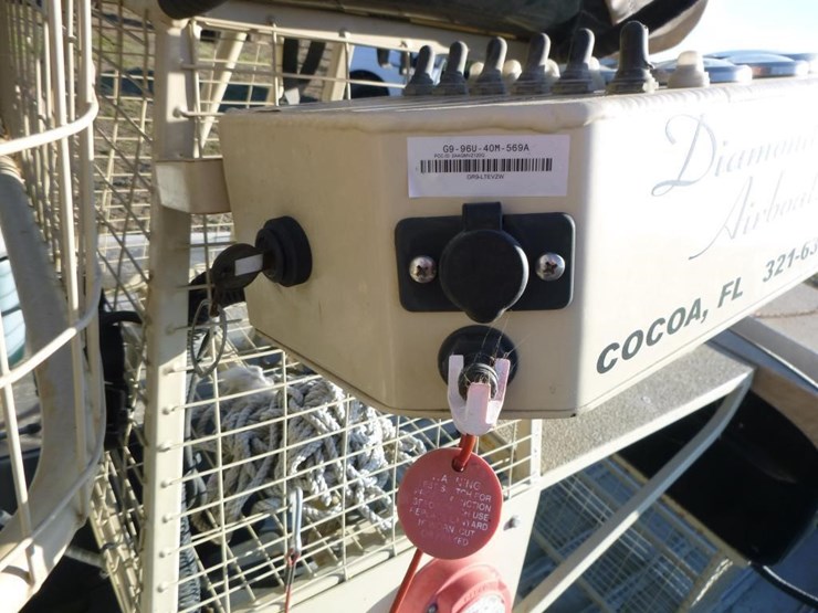 2001-unknown-trailer-image-12