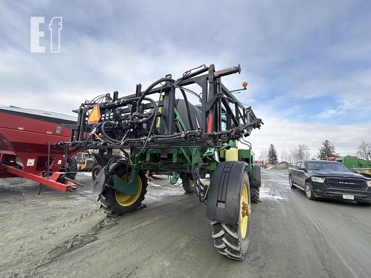 1997-john-deere-4700-image-15