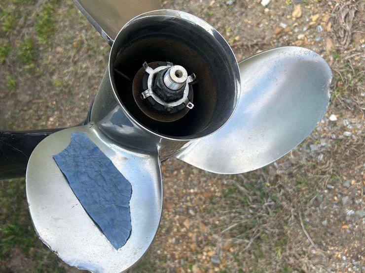 1996-vip-18'-ski-boat-image-35