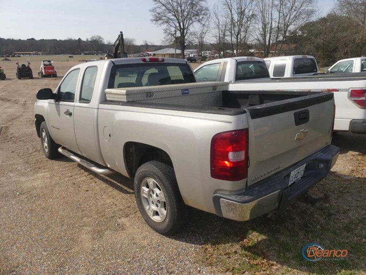 2008-chevrolet-silverado-1500-image-3