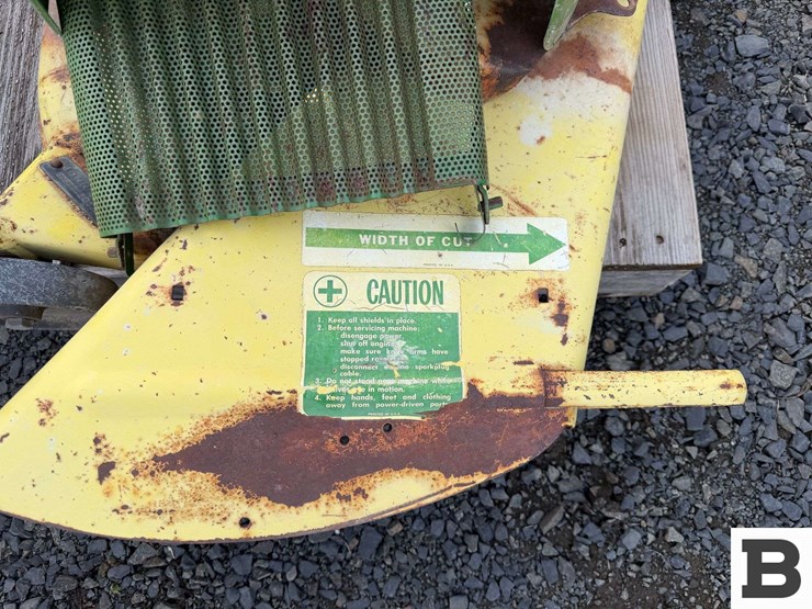 john-deere-112-image-9