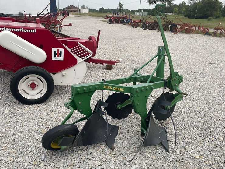 john-deere-412-image-6