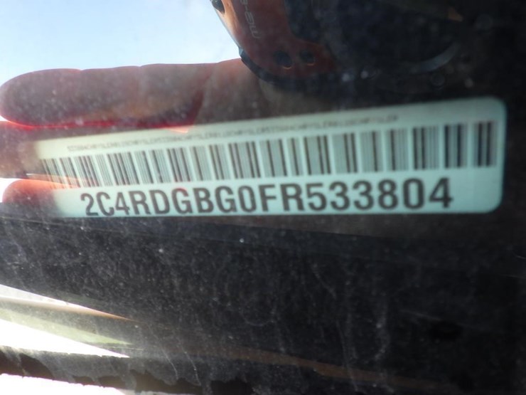 2015-dodge-grand-caravan-image-15