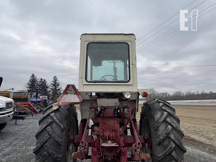 international-806-image-12