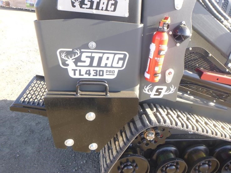 2025-kubota-d1703-image-15