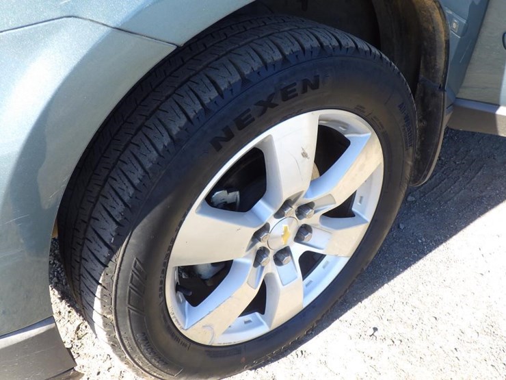 2009-chevrolet-traverse-image-13