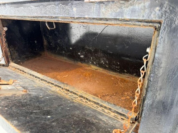 2009-ford-f650-xlt-image-29