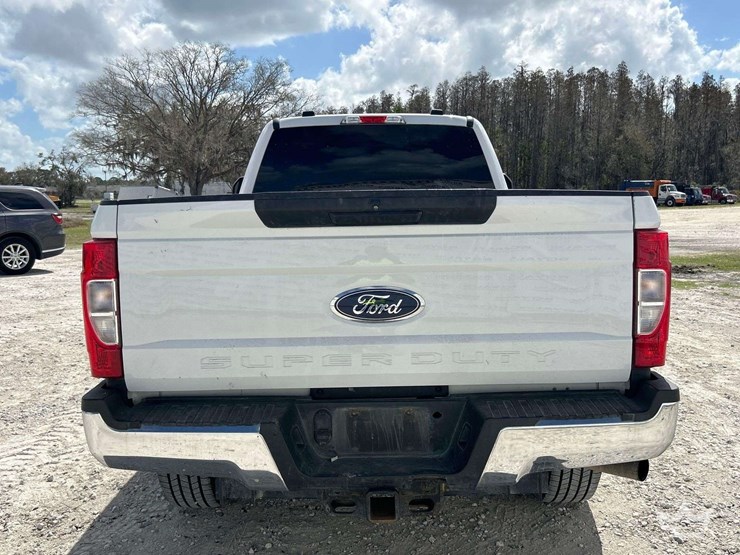 2020-ford-f250-image-28