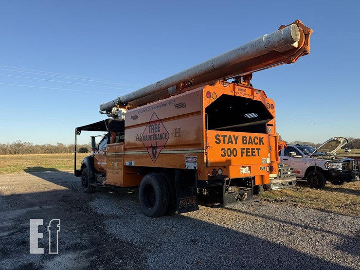 2010-ford-f750-image-5