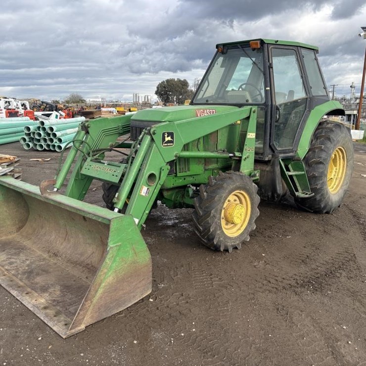 JOHN DEERE 6510S
