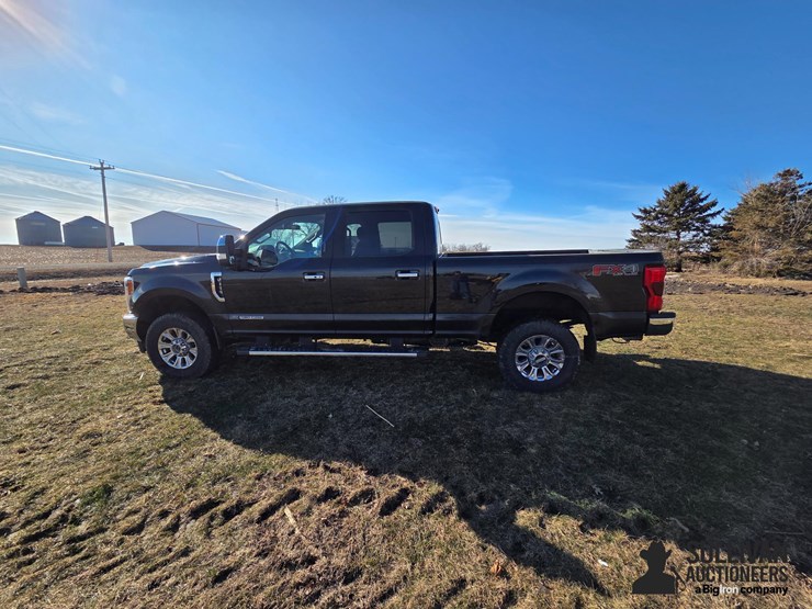 2019-ford-f350-image-8