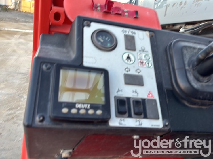 2018-skyjack-sj1056-image-48