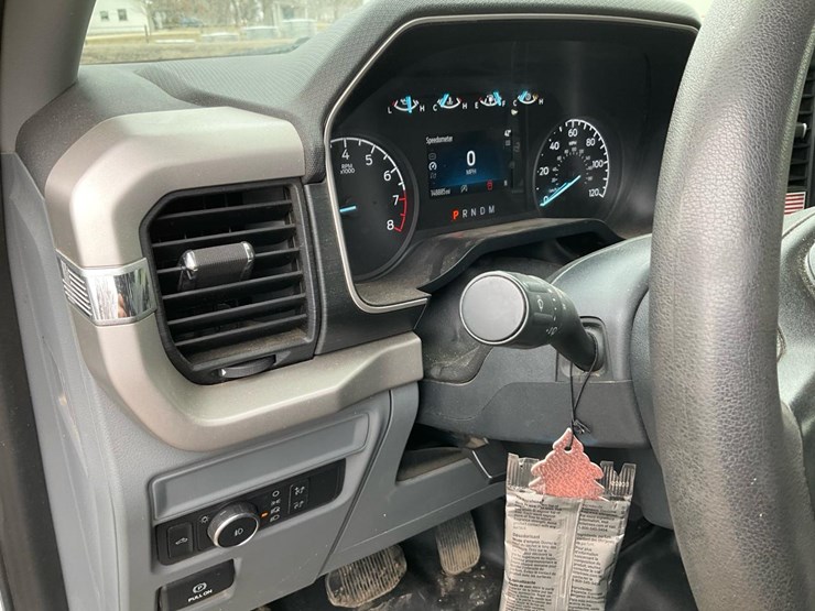 2021-ford-f150-xl-image-60