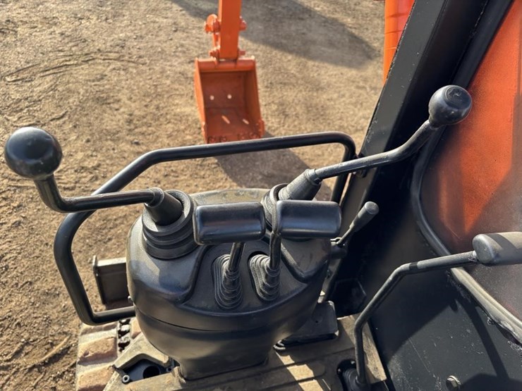 mitsubishi-mm30sr-image-26