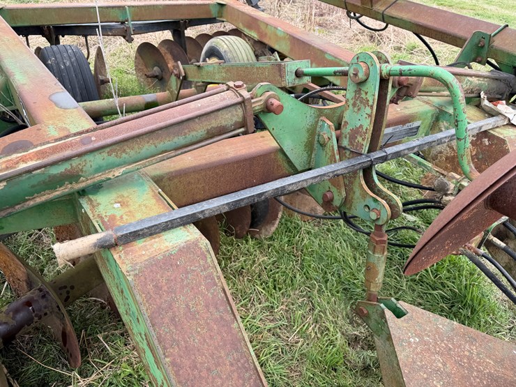 john-deere-630-image-38