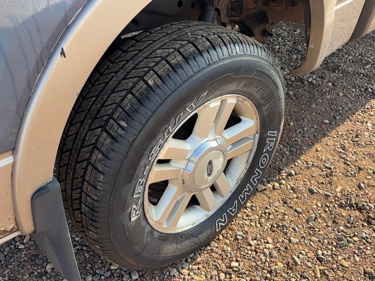 2004-ford-f150-image-14