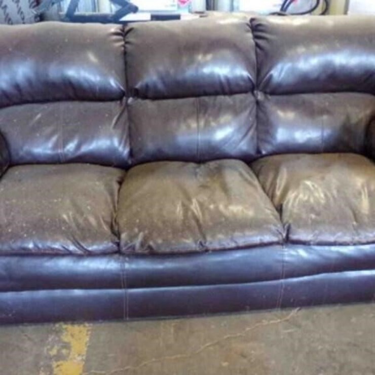 7' LEATHER SOFA, WORN