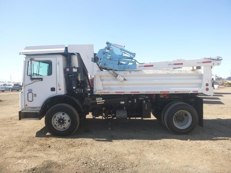 2014-mack-mru600-image-5