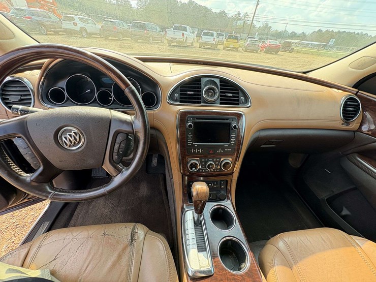 2016-buick-enclave-image-16