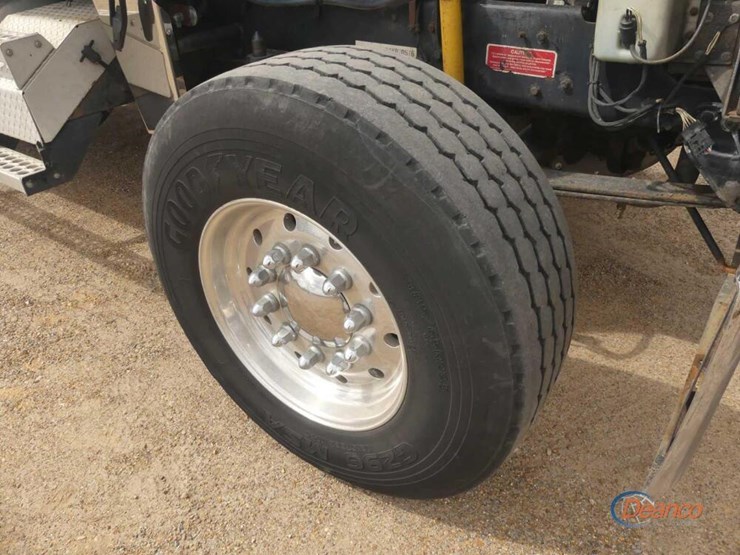 2001-western-star-4964ex-image-11