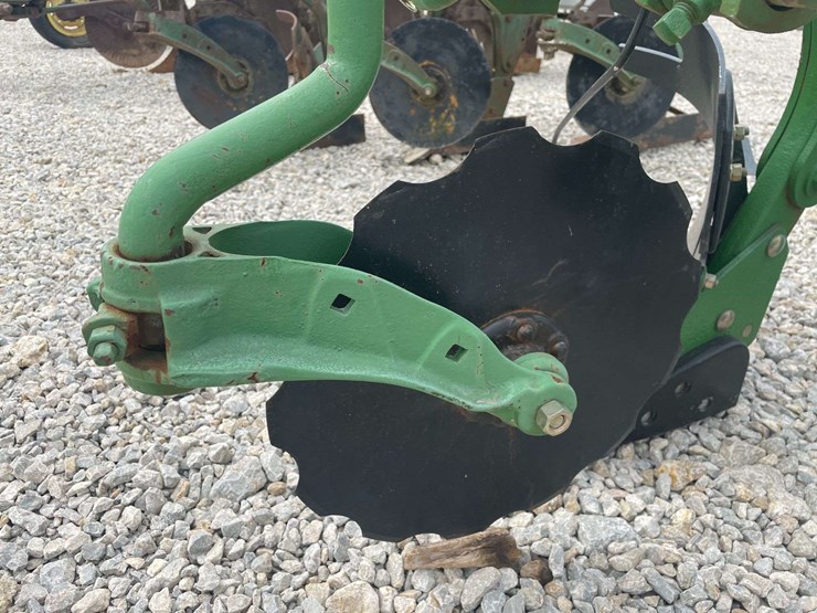 john-deere-412-image-9