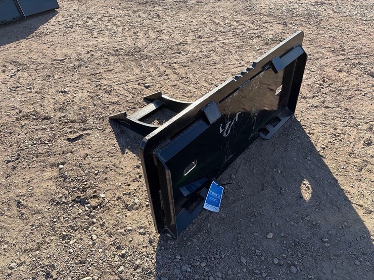 rock-digger-skeleton-stump-bucket-image-4