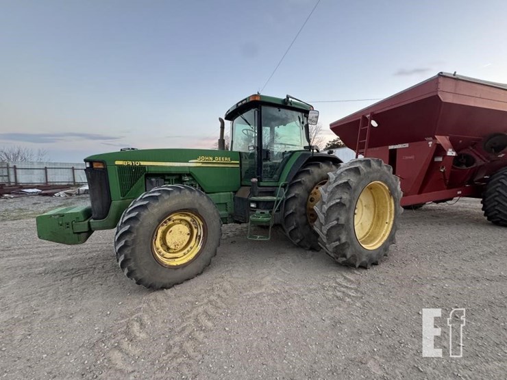john-deere-8410-image-1