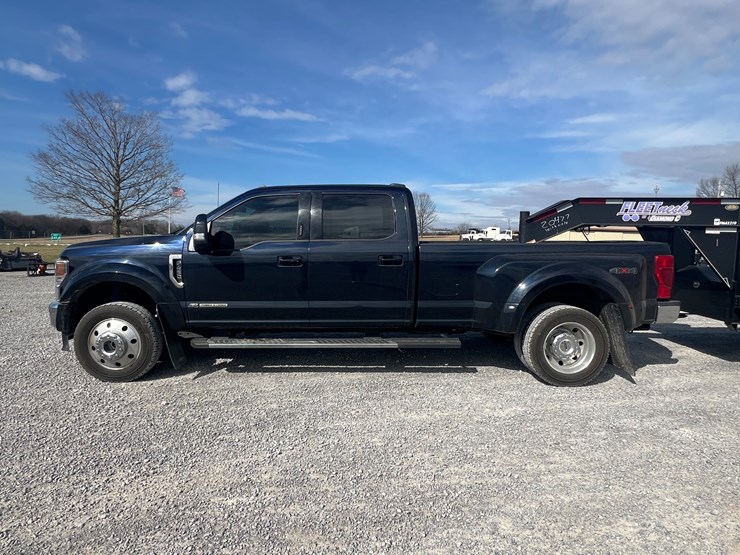 2022-ford-f450-lariat-image-5