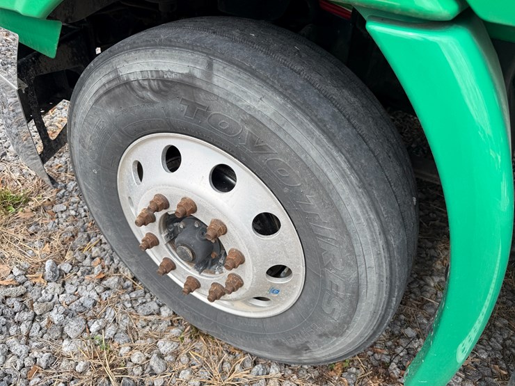 #40990-•-2019-freightliner-cascadia-s/a-daycab-truck-tractor-vin:-3akjgbdv5ksks6034-image-11