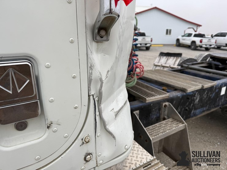 1993-international-9400-image-15