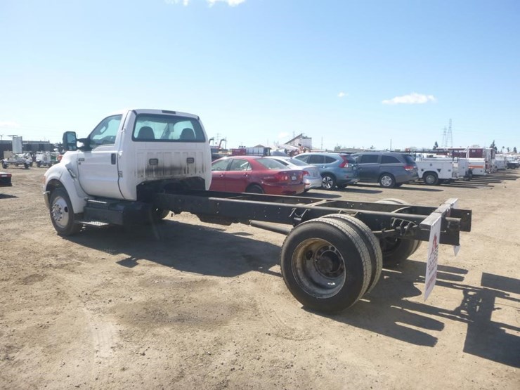 2015-ford-f650-image-4