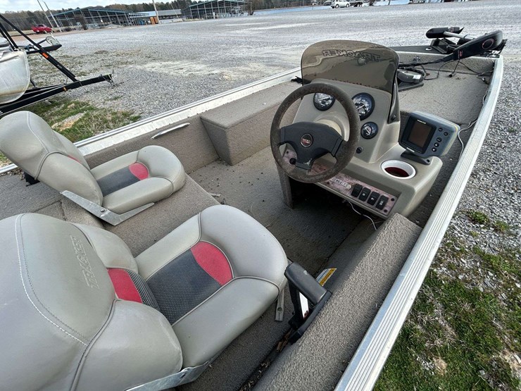 1999-bass-tracker-pro-team-165-boat-w/trailer-image-31