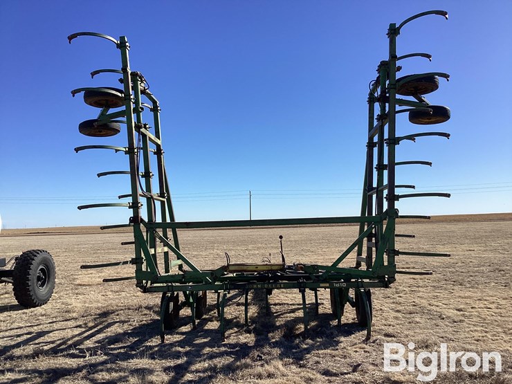 john-deere-1610-image-6