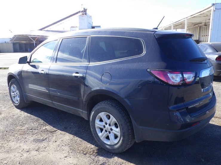 2017-chevrolet-traverse-image-4