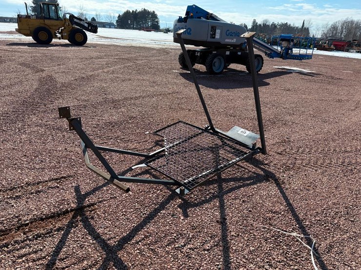 #410-•-lot-410-image-2